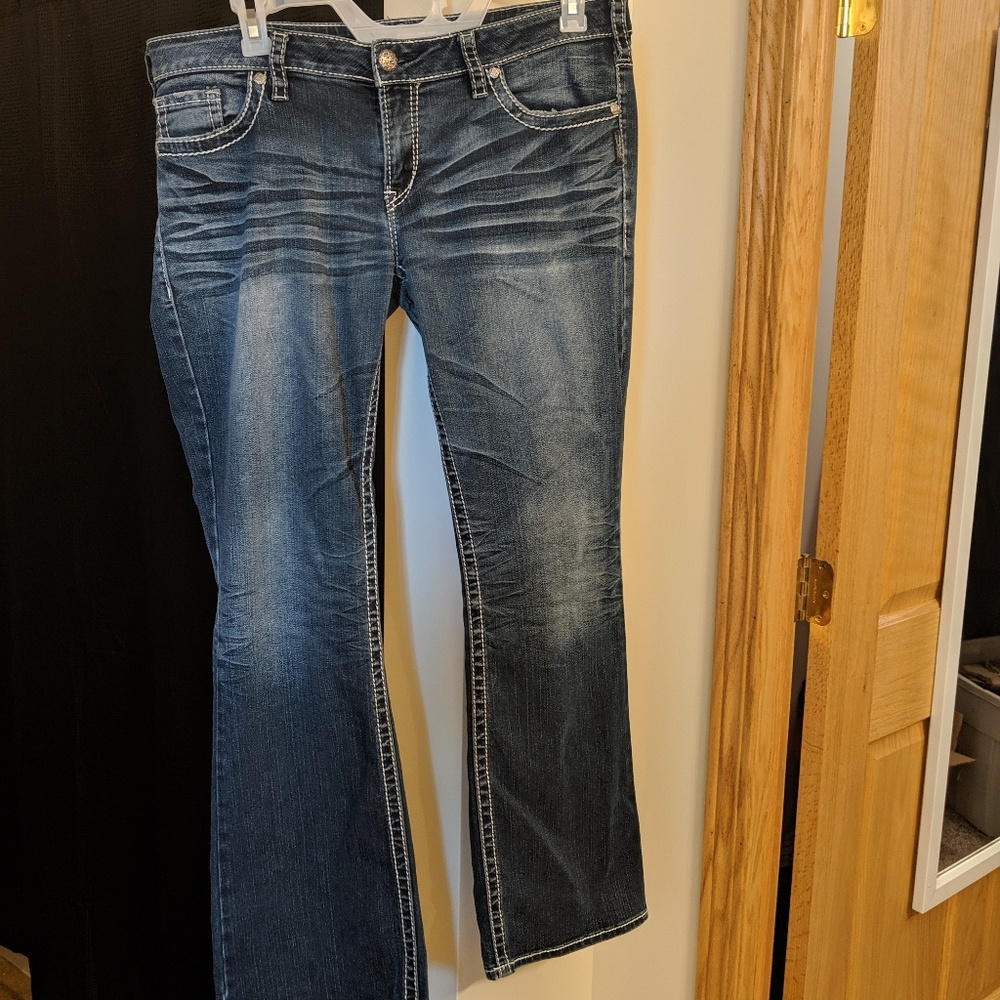 Women's Aiko Bootcut Silver Jeans W36/L32